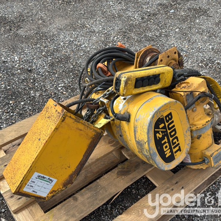 Budgit 1/2 Ton Chain Hoist w/ Motor Driver Trolley 460V 3Hp