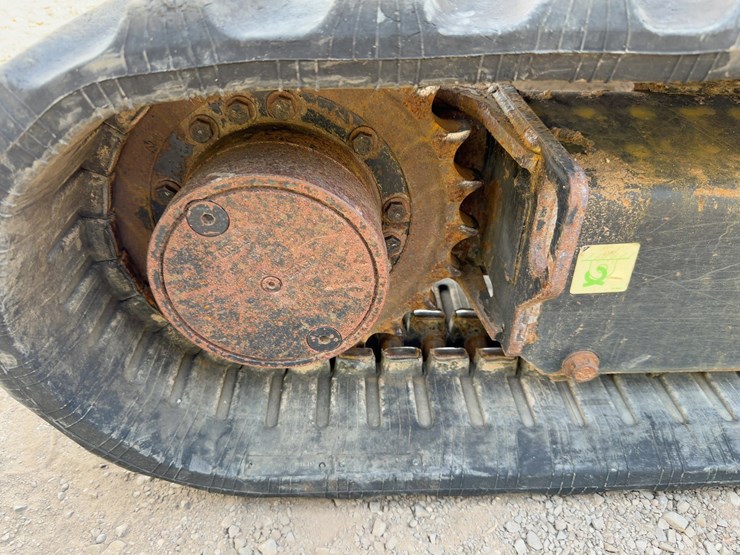 2016-caterpillar-304e2-cr-image-20