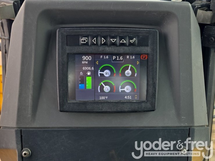 2021-deere-750l-lgp-image-67