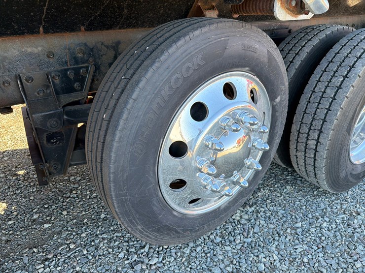 2018-western-star-4700-image-93