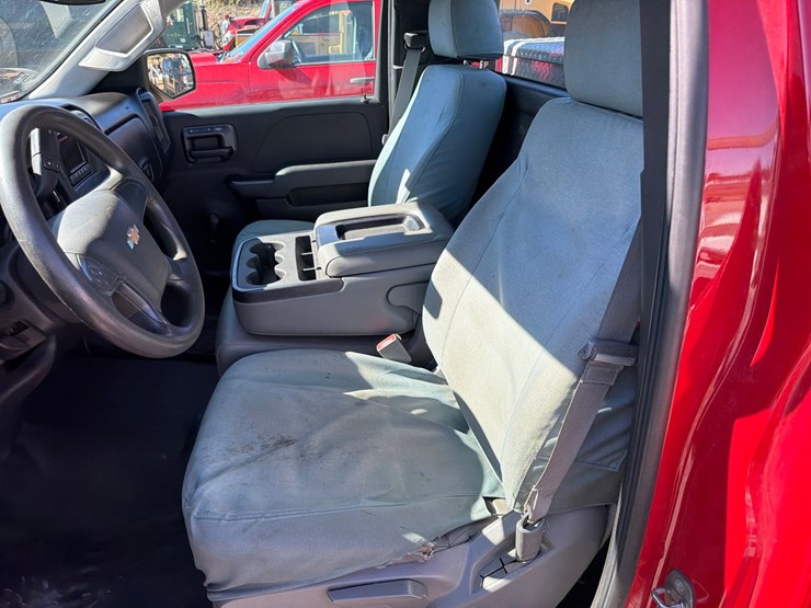 2015-chevrolet-silverado-1500-image-48