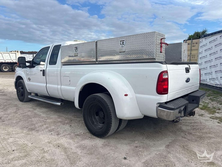 2016-ford-f350-image-4
