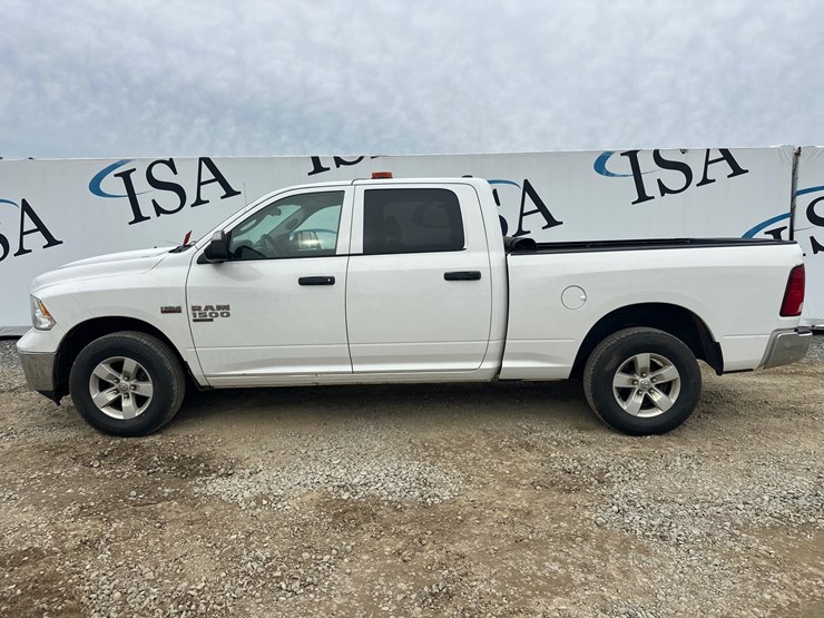 2019-ram-1500-classic-image-2
