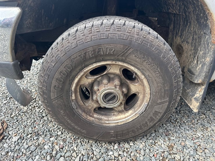 2004-ford-f250-image-61