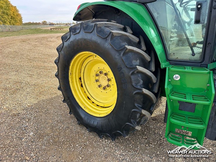 john-deere-6140m-image-12