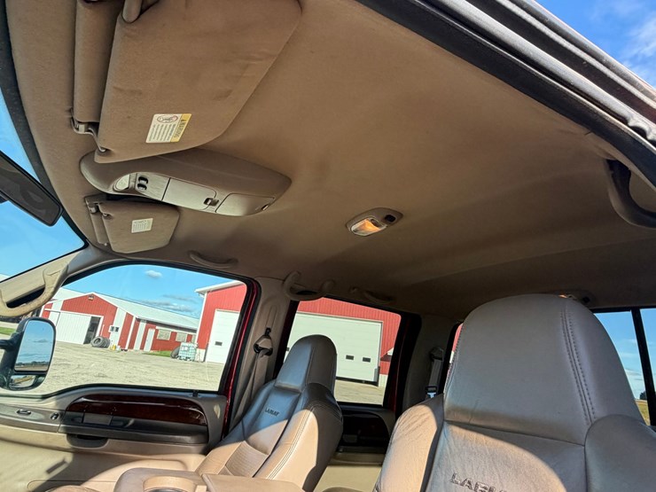 2002-ford-f250-lariat-image-30