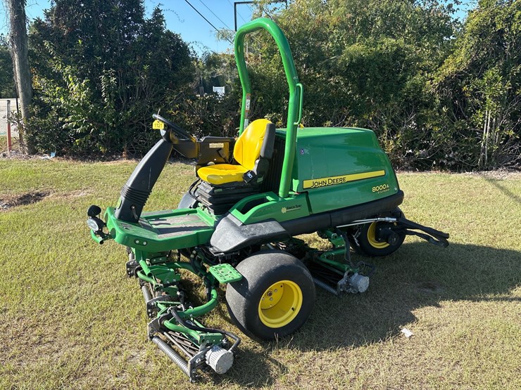 john-deere-8000a-image-1