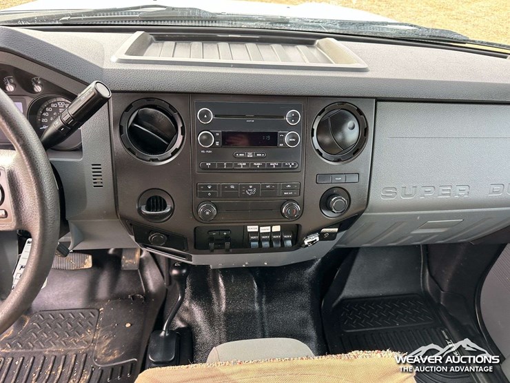 2016-ford-f550-image-12