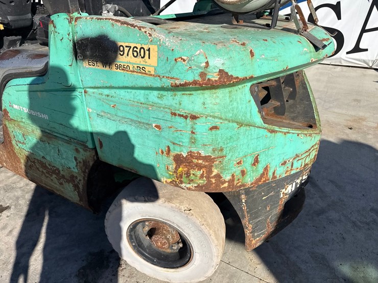 mitsubishi-fg30n-image-25