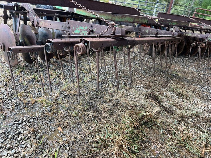 john-deere-210-image-17