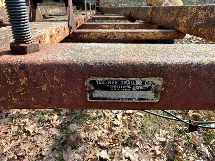 #1233-•-16'-boat-trailer-image-19