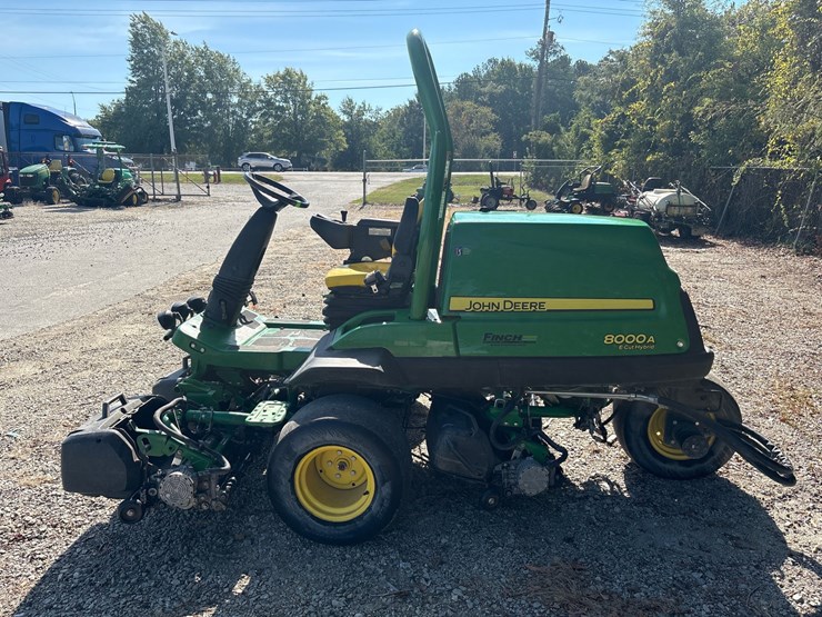 john-deere-8000a-image-2