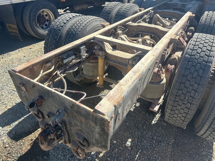 mack-rb688s-image-21