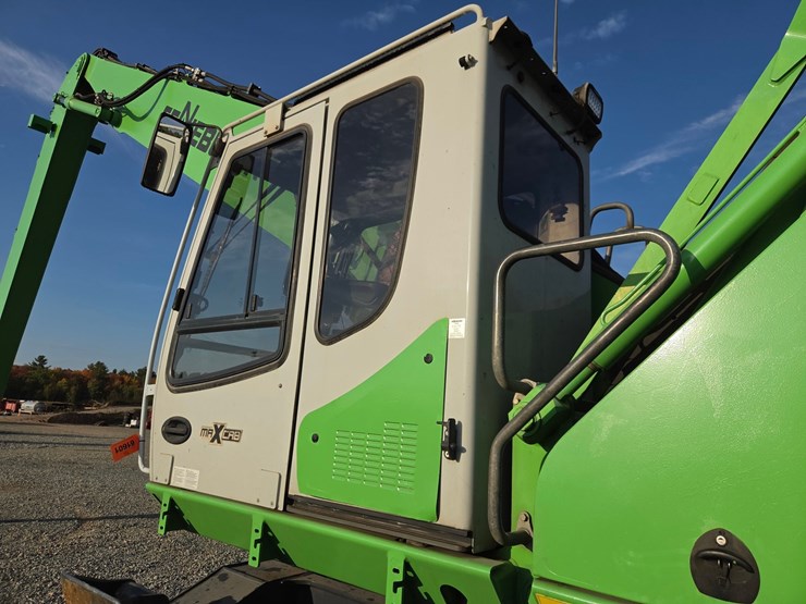 2015-sennebogen-830e-image-70