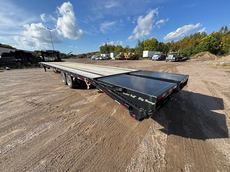 #1956-•-2023-gatormade-tuff-gooseneck-trailer-image-3