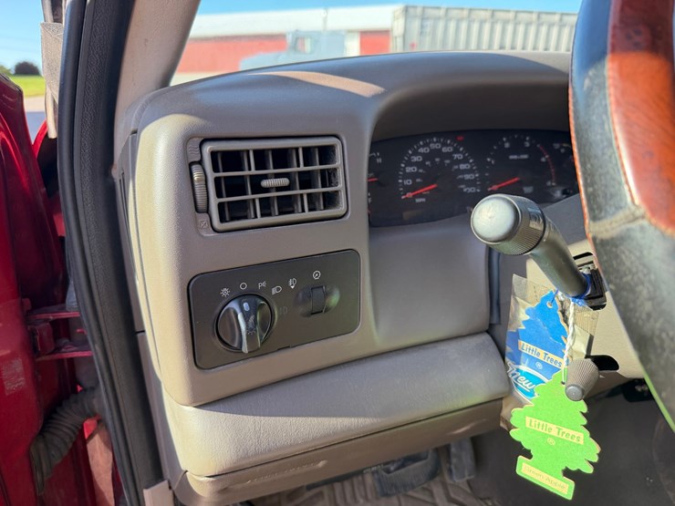 2002-ford-f250-lariat-image-46