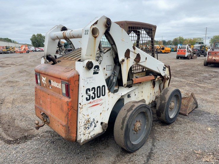 2005-bobcat-s300-image-5
