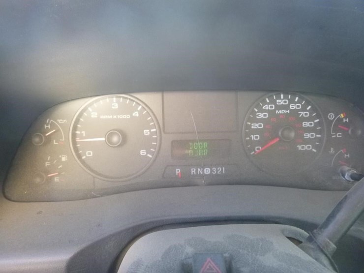 2005-ford-f450-image-16