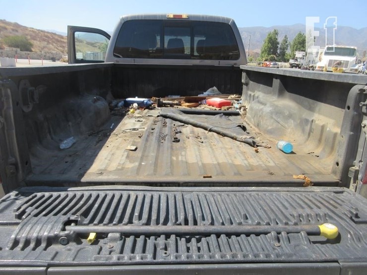 2014-ford-f350-image-16