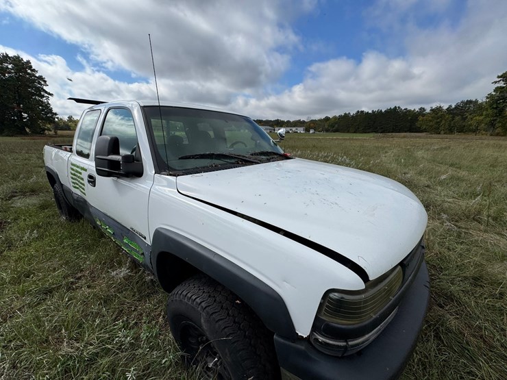 2002-chevrolet-2500-image-25