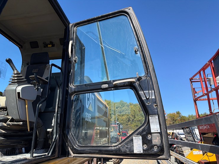 2013-caterpillar-c9-image-88