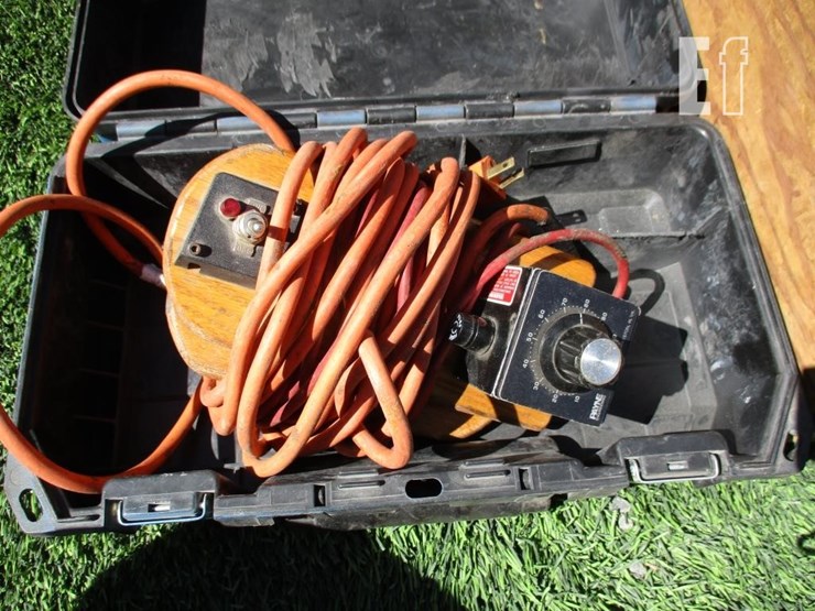 (2)-hot-wire-styrofoam-cutters-image-2