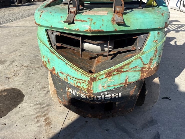 mitsubishi-fg30n-image-24