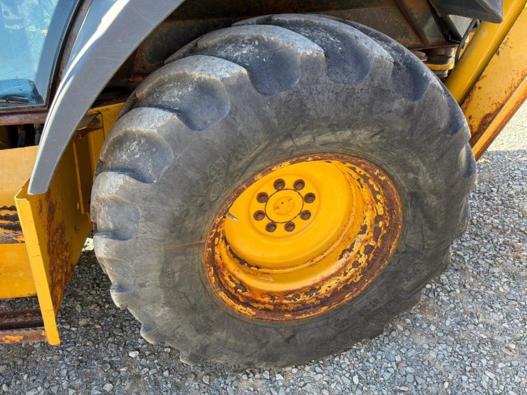 2005-deere-310sg-image-74