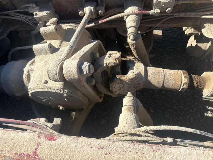 mack-rb688s-image-60