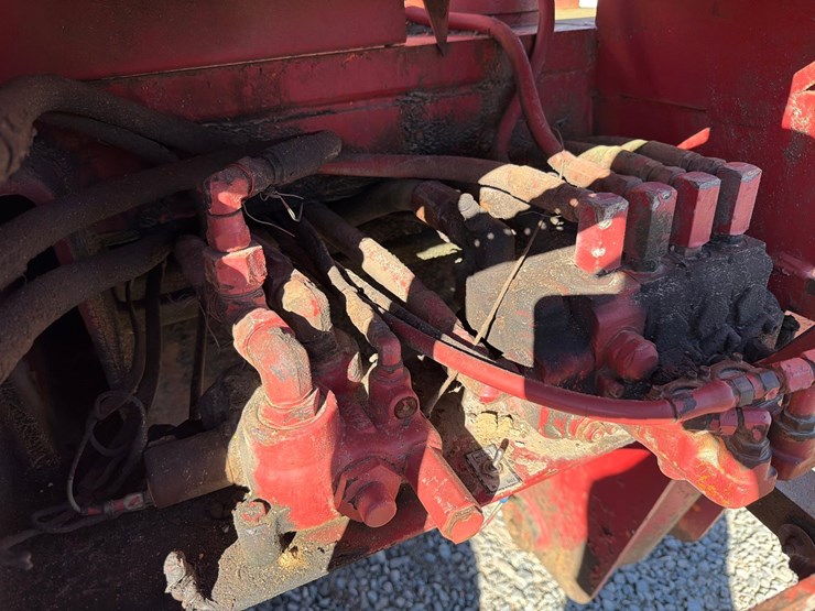 ford-l9000-image-33