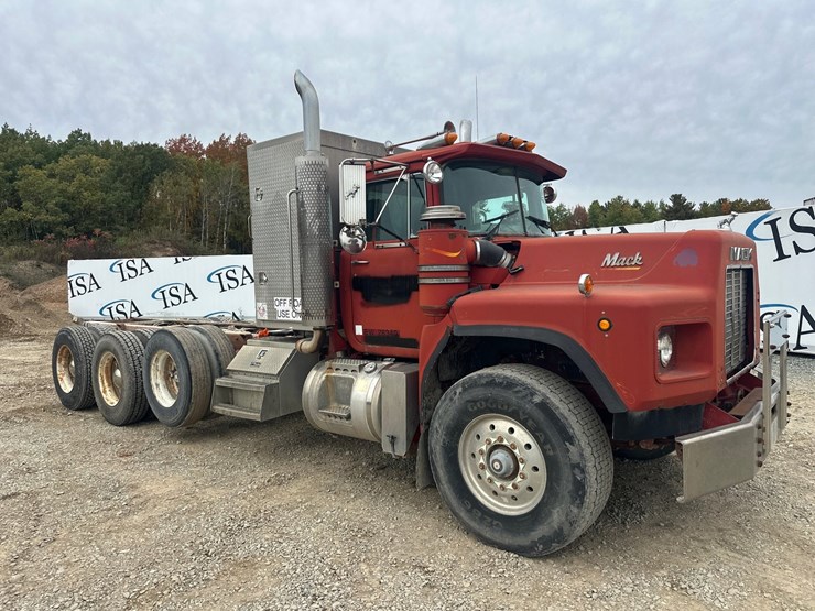 mack-rb688s-image-7