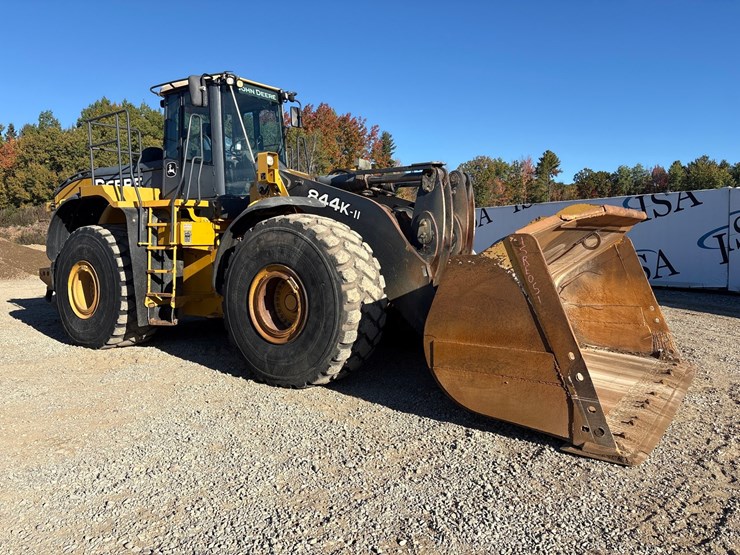 deere-844-image-7