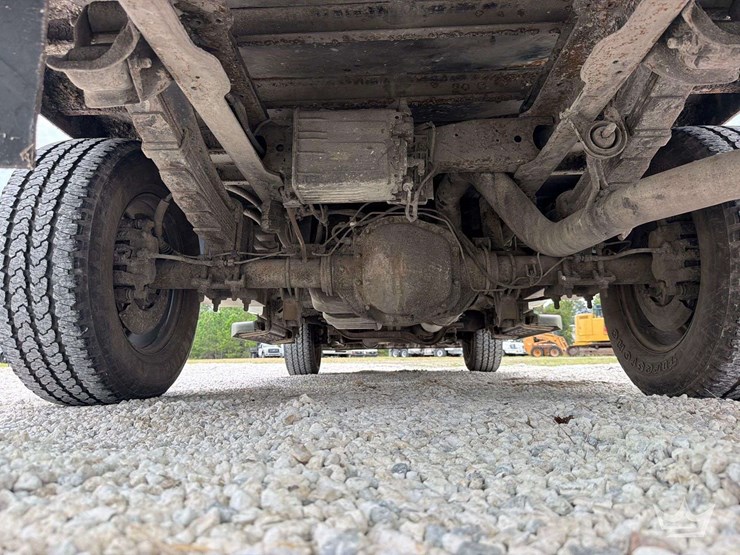 2012-ford-f350-image-27