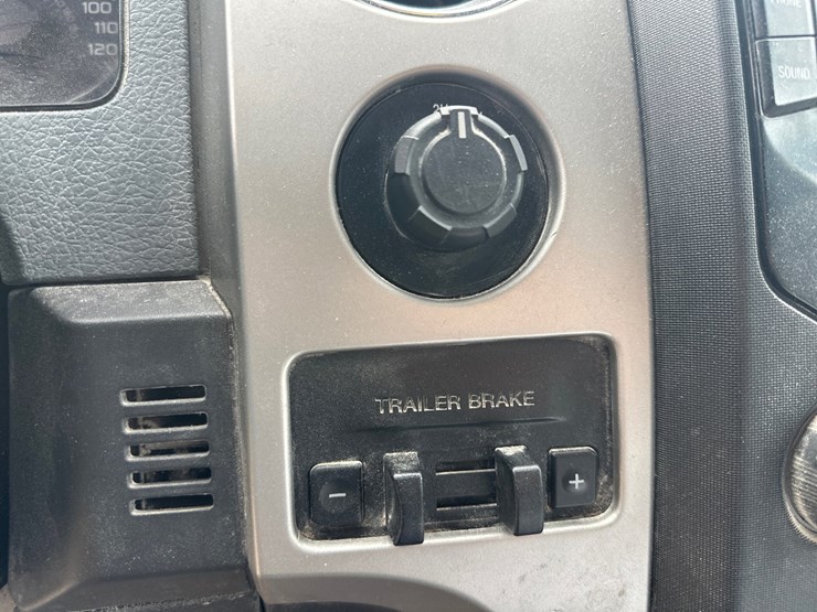 2013-ford-f150-image-46