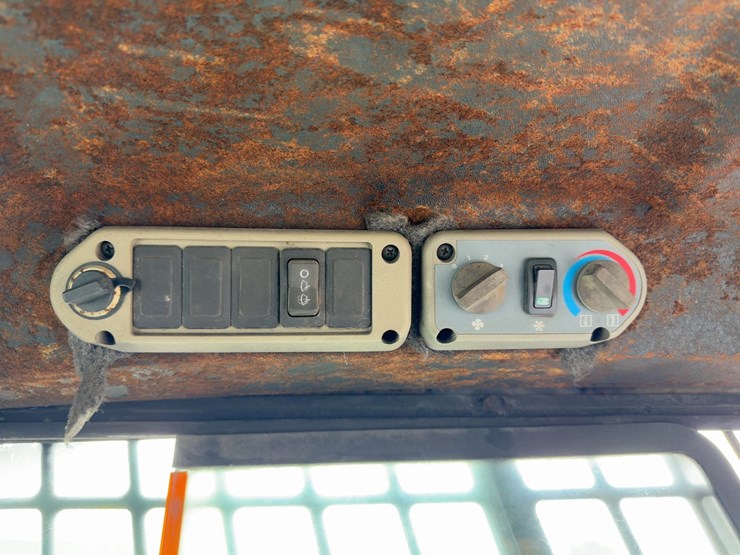 2000-bobcat-864-image-19