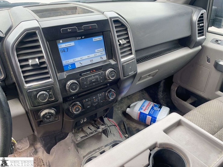 2016-ford-8-ft-image-12