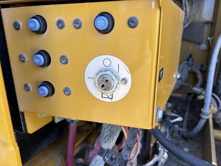 2020-caterpillar-313flgc-image-45