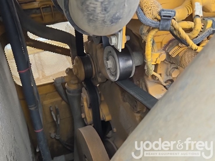 2021-deere-750l-lgp-image-49