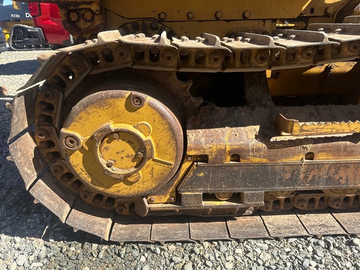 caterpillar-d3c-xl-image-52
