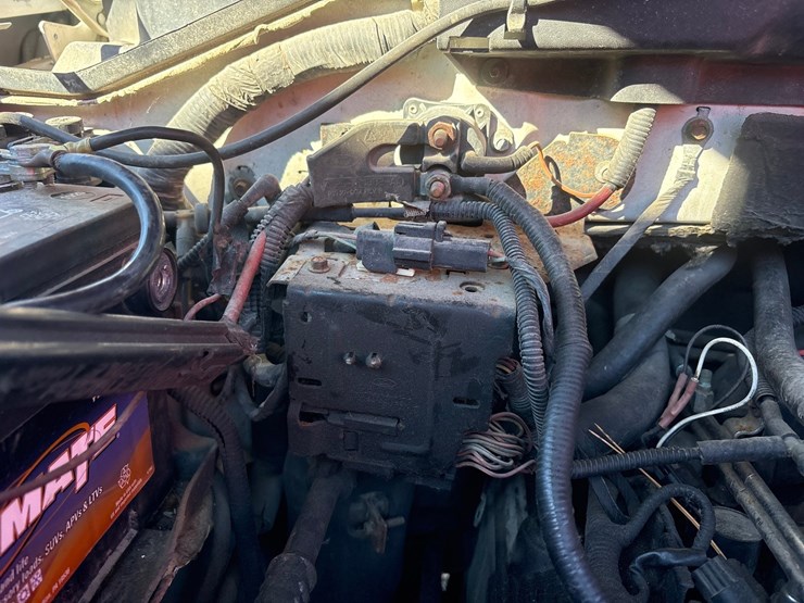 2001-ford-f150-xlt-image-35