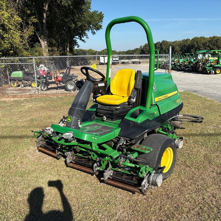 JOHN DEERE 8000A
