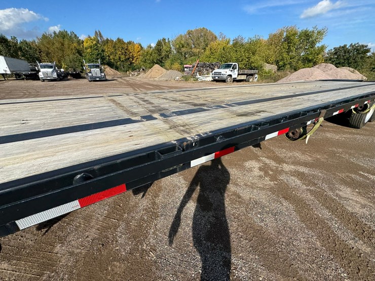 #1956-•-2023-gatormade-tuff-gooseneck-trailer-image-22