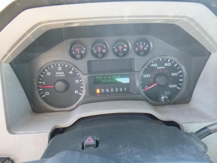 2009-ford-f350-image-17