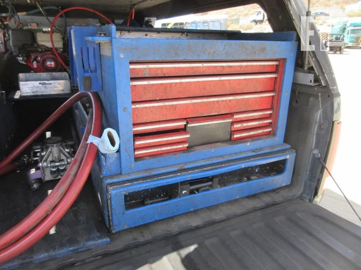 2008-chevrolet-3500-image-18