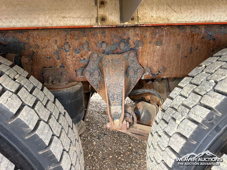 2018-western-star-4900-image-53