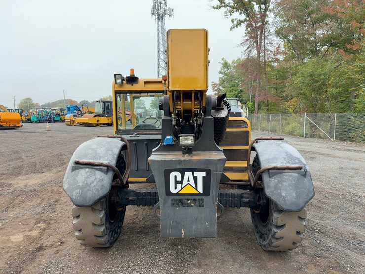 2011-caterpillar-tl943-image-4