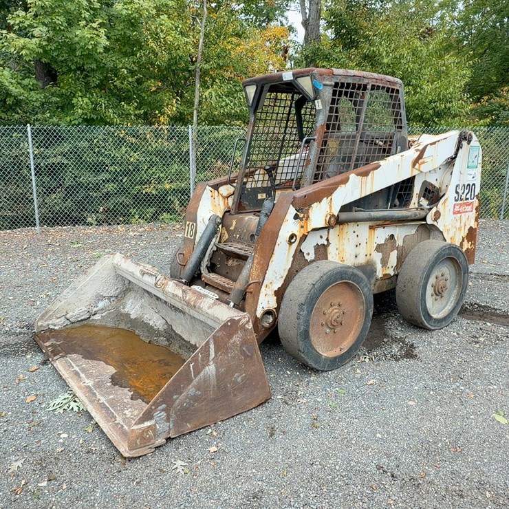 2009 BOBCAT S220