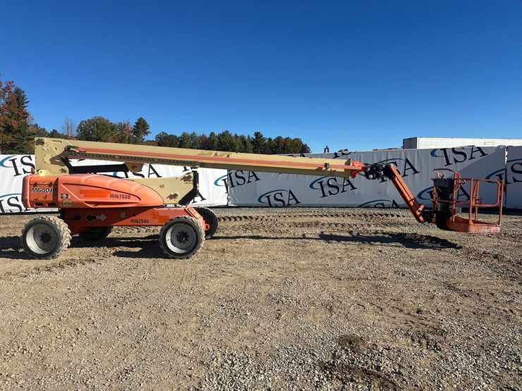 2013-jlg-m600jp-image-6