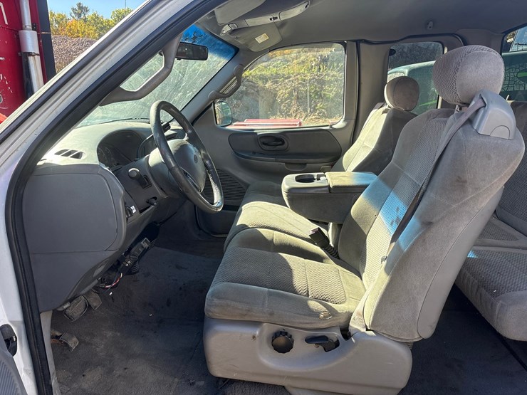 2001-ford-f150-xlt-image-43