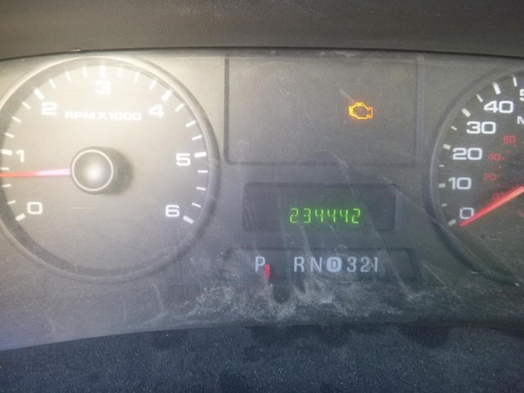 2005-ford-f450-image-26